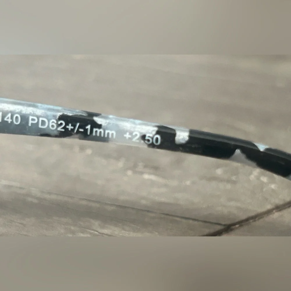 Prive Revaux Eye Candy Readers    +2.50 - Picture 5 of 7